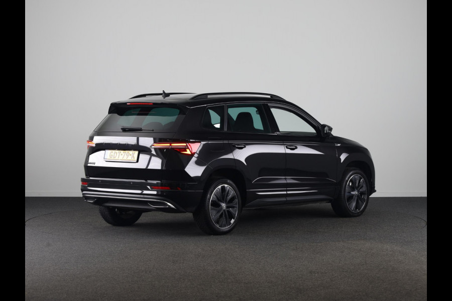 Škoda Karoq 1.5 TSI Sportline Business 150pk | Dode hoek sensoren | Adaptive Cruise Control | Elektrische achterklep |