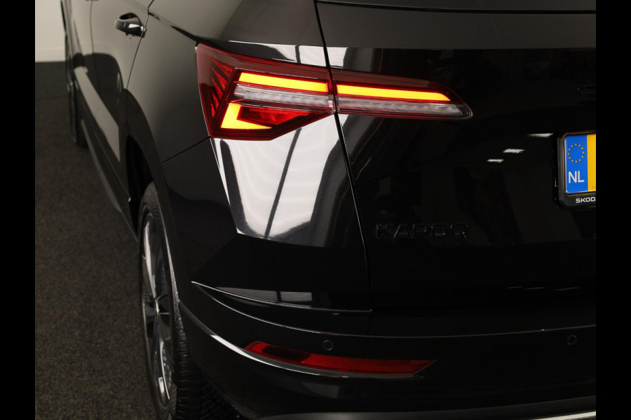 Škoda Karoq 1.5 TSI Sportline Business 150pk | Dode hoek sensoren | Adaptive Cruise Control | Elektrische achterklep |