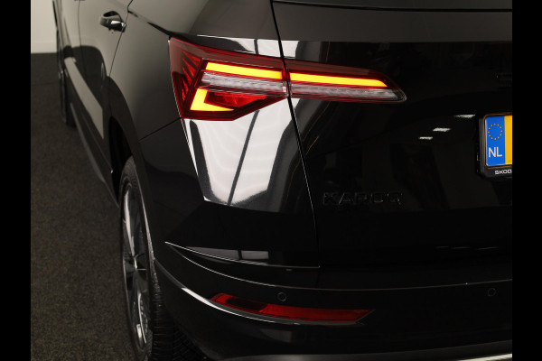 Škoda Karoq 1.5 TSI Sportline Business 150pk | Dode hoek sensoren | Adaptive Cruise Control | Elektrische achterklep |