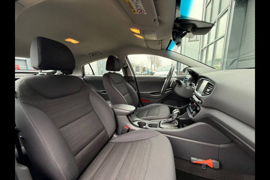 Hyundai IONIQ 1.6 GDi Comfort / AUTOMAAT / CAMERA / NAP