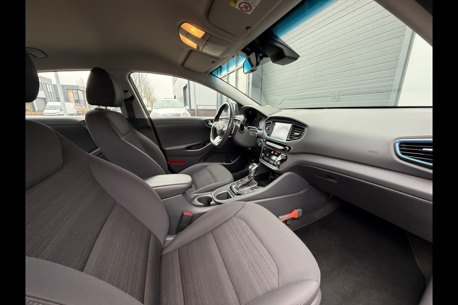Hyundai IONIQ 1.6 GDi Comfort / AUTOMAAT / CAMERA / NAP