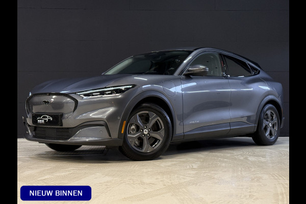 Ford Mustang Mach-E RWD 75 kWh | SOH 95.5% | Leder | 360 Camera | Apple Carplay | Stoel/Stuurverwarming