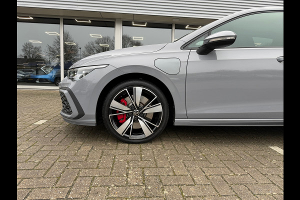 Volkswagen Golf 1.4 eHybrid GTE 245 Pk / Navi / Climate / Sfeerverlichting / Cruise, Camera Full Led.