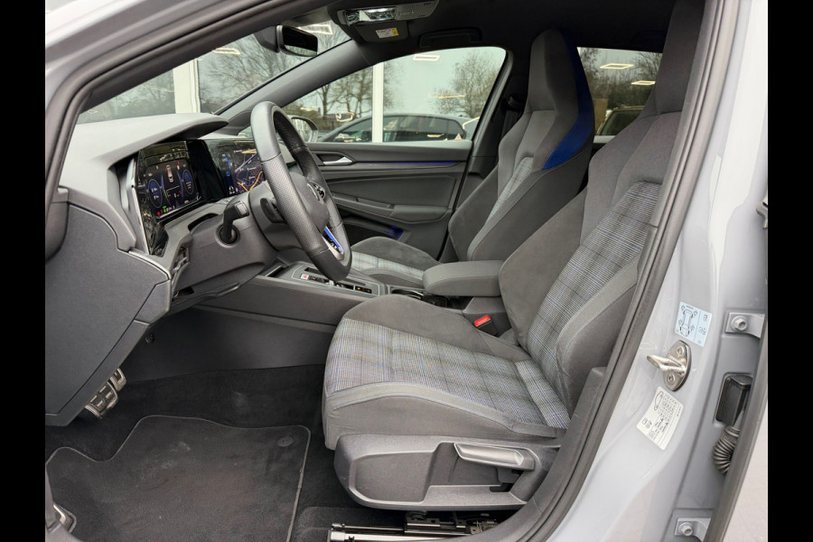 Volkswagen Golf 1.4 eHybrid GTE 245 Pk / Navi / Climate / Sfeerverlichting / Cruise, Camera Full Led.