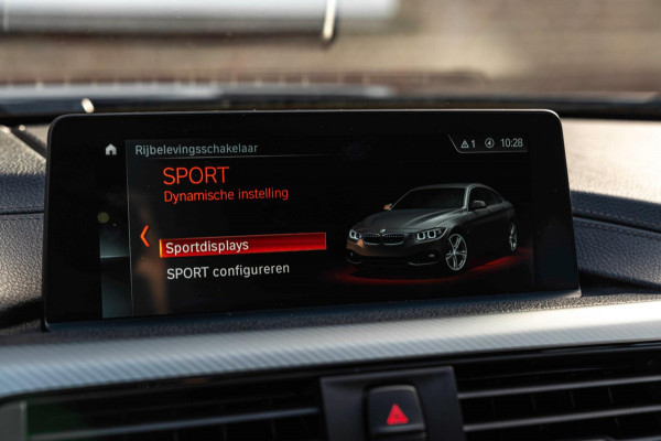 BMW 4 Serie Gran Coupé 418i Executive Edition 136 PK | M-Pakket | Carbon Zwart | Schuifdak | Camera | 18''