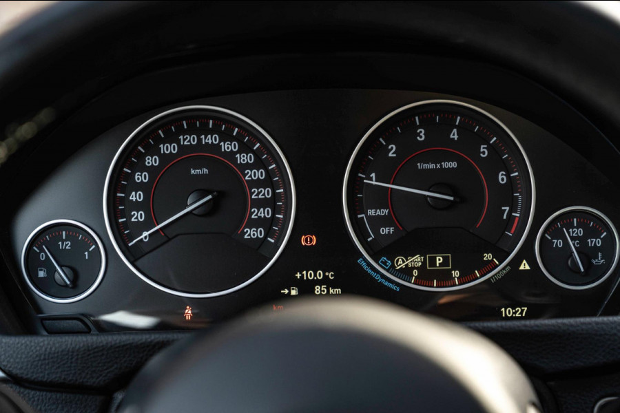 BMW 4 Serie Gran Coupé 418i Executive Edition 136 PK | M-Pakket | Carbon Zwart | Schuifdak | Camera | 18''