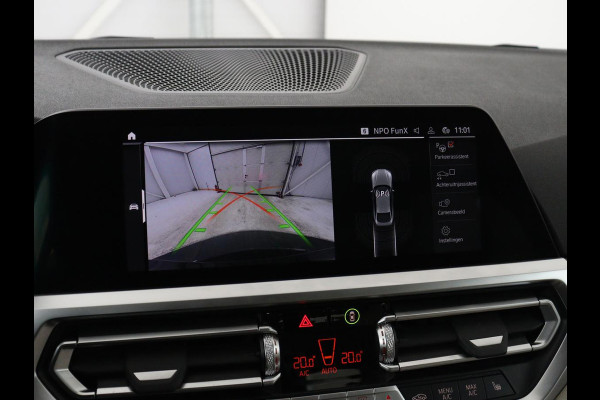 BMW 4 Serie Gran Coupé 420i Edition Plus | Trekhaak | Stoelverwarming | Memory | Carplay | Leder | Navigatie | Camera | Achterbankverwarming | Keyless | Full LED | Sportstoelen