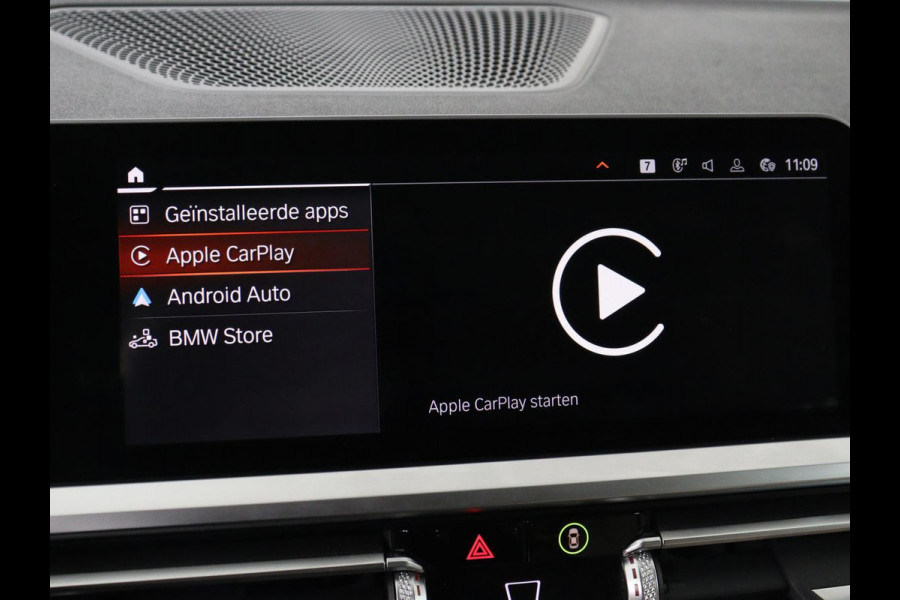 BMW 4 Serie Gran Coupé 420i Edition Plus | Trekhaak | Stoelverwarming | Memory | Carplay | Leder | Navigatie | Camera | Achterbankverwarming | Keyless | Full LED | Sportstoelen