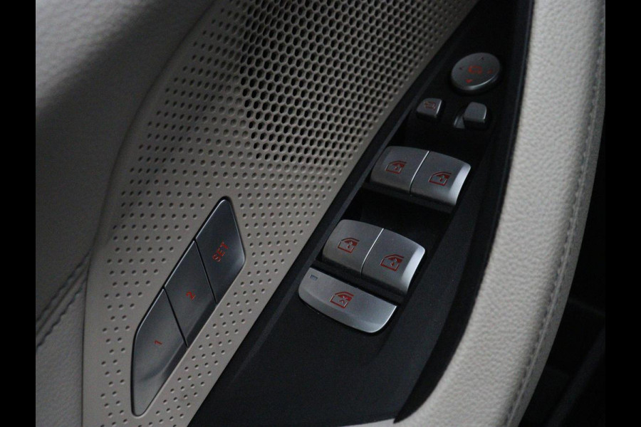 BMW 4 Serie Gran Coupé 420i Edition Plus | Trekhaak | Stoelverwarming | Memory | Carplay | Leder | Navigatie | Camera | Achterbankverwarming | Keyless | Full LED | Sportstoelen