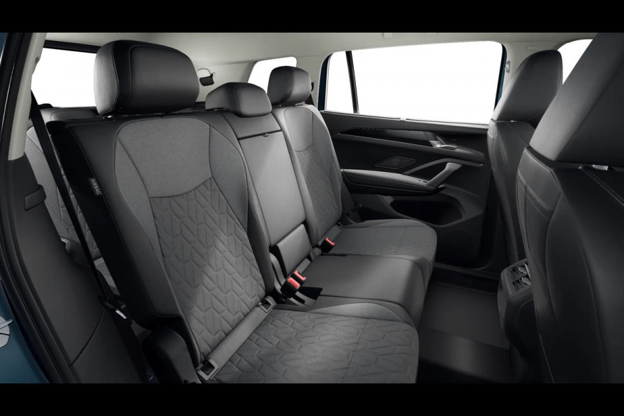 Volkswagen Tayron 1.5 eTSI 150PK DSG LIFE 7-PERSOONS/TREKHAAK/360CAMERA FABRIEKS GARANTIE