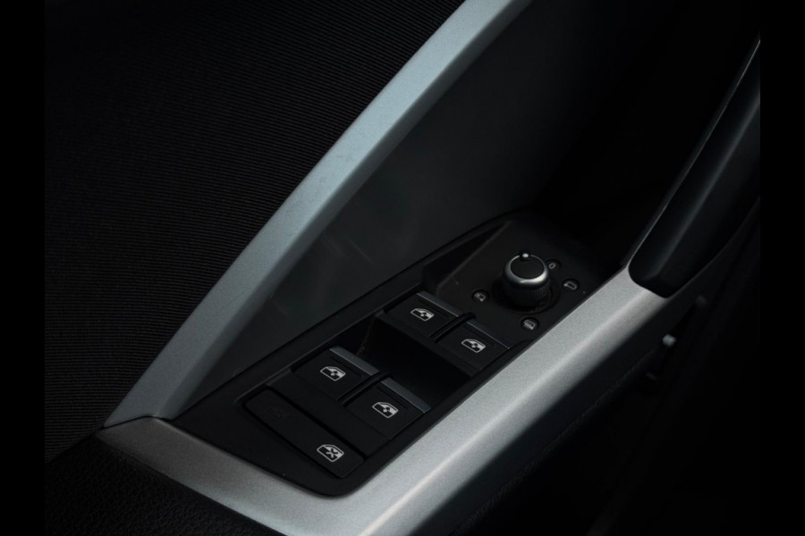 Audi Q3 Sportback 45 TFSI e S Edition m22 NAVI CLIMATE LED 360 CAMERA SPORTVELGEN