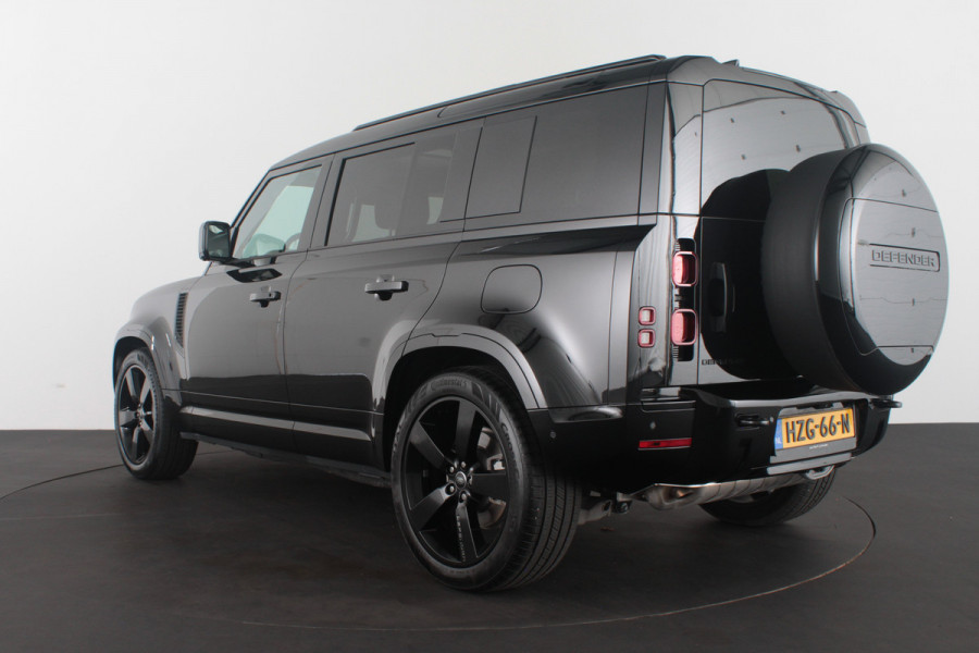 Land Rover Defender 110 2.0 P300e X-Dynamic HSE > 300pk/Black pakket/Head-up/22inch/Trekhaak/Smart View...