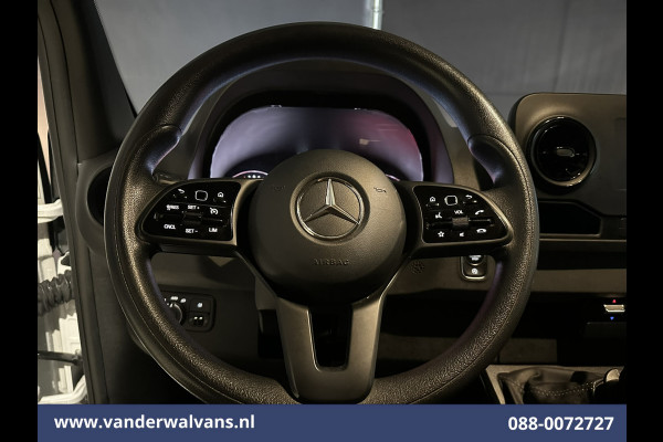 Mercedes-Benz Sprinter 317 CDI 170pk L3H2 Euro6 Airco | Camera | Apple Carplay | Cruisecontrol Android Auto, Stoelverwarming, Parkeersensoren, Bijrijdersbank, 3500kg Trekhaak, Chauffeursstoel