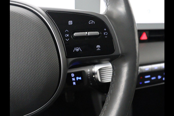 Hyundai IONIQ 5 Connect 58 kWh | SOH 100% | Stoelverwarming | Adaptive cruise | Bose Sound | Camera | Carplay | Half leder | Vehicle-to-load | Keyless | Navigatie | Full LED