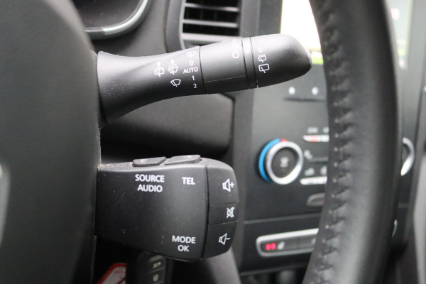 Renault Mégane 1.3 TCe 116PK Limited Navigatie/Camera/Stoelverwaring/Cruise-control