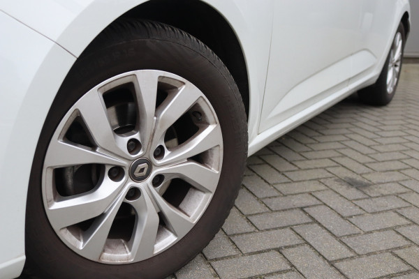 Renault Mégane 1.3 TCe 116PK Limited Navigatie/Camera/Stoelverwaring/Cruise-control