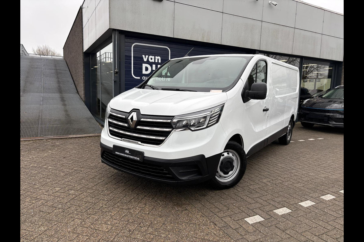 Renault Trafic T30 L2H1 150PK AUTOMAAT RED EDITION LED AIRCO CRUISE CONTROL CAMERA NAVIGATIE CARPLAY TREKHAAK