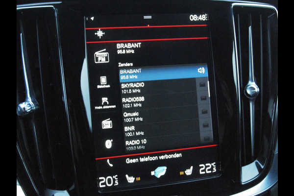 Volvo V60 2.0 T5 Momentum | Sportstoelen | Apple Carplay | Cruise Control | Leer | Trekhaak |