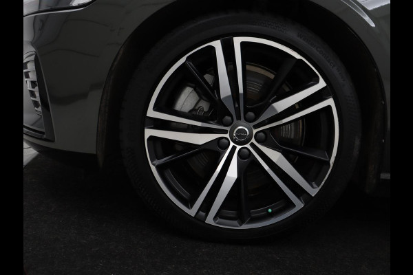 Volvo V60 2.0 T6 Recharge AWD R-Design | Trekhaak | Stoelventilatie | Massage | Memory | Adaptive cruise | Carplay | Camera | Keyless | Navigatie | Full LED | PHEV | Plug In