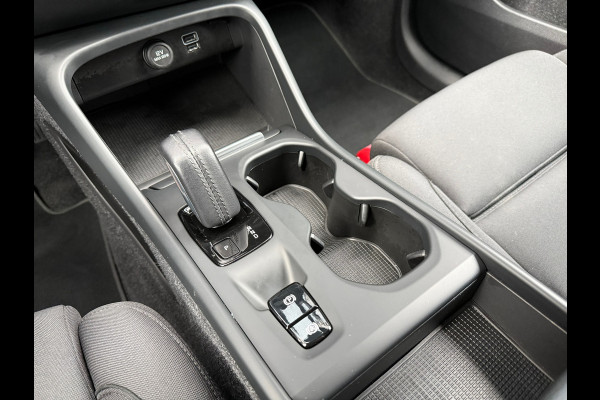 Volvo XC40 1.5 T4 Recharge Inscription Expression - Navi - Virt.Cockpit - Trekhaak - Winterpakket