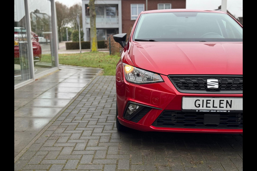 Seat Ibiza 1.0 TSI Style | Lichtmetalen velgen, Cruise control, Airconditioning, Parkeersensoren, Stuurbediening, Bluetooth