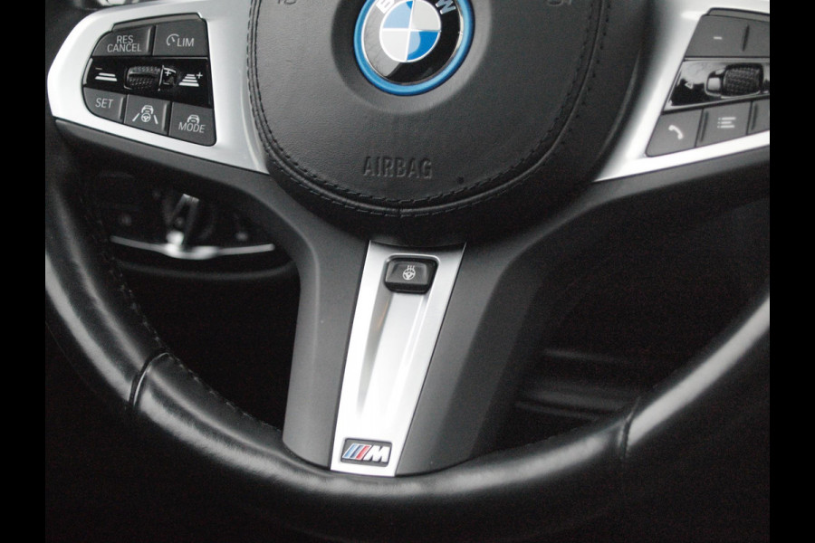 BMW iX3 High Executive 80 kWh | Nieuw Model | Panoramadak | Trekhaak | Harman Kardon | NL-Auto | Full Options