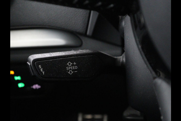 Audi A3 35 TFSI Advance Sport | Panoramadak | S-Line | Stoelverwarming | Half leder | Carplay | Virtual Cockpit | Navigatie | Cruise control | Full LED | DAB | Sportstoelen | Parkeerhulp