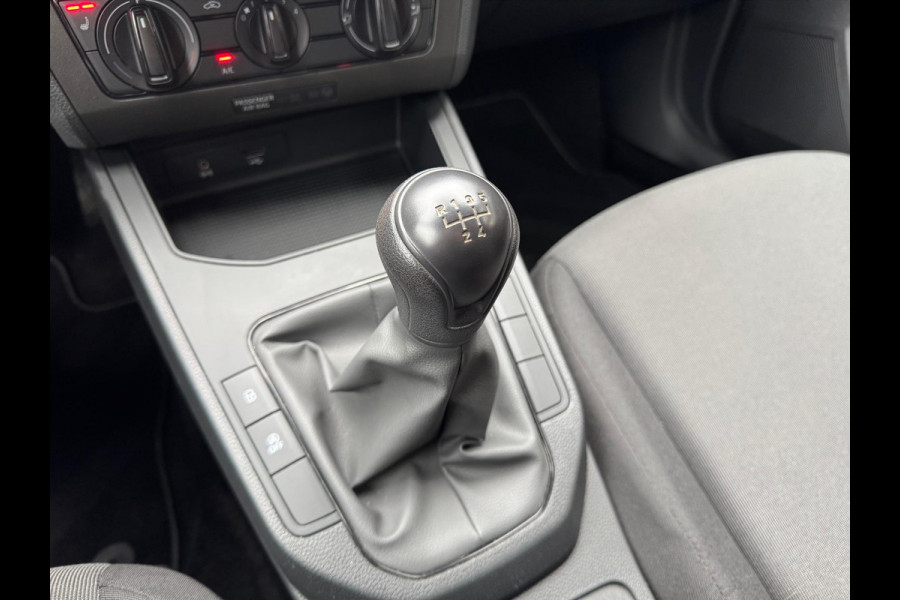 Seat Ibiza 1.0 TSI Style | Lichtmetalen velgen, Cruise control, Airconditioning, Parkeersensoren, Stuurbediening, Bluetooth