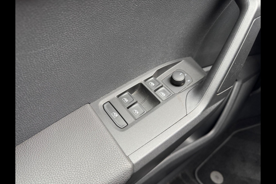 Seat Ibiza 1.0 TSI Style | Lichtmetalen velgen, Cruise control, Airconditioning, Parkeersensoren, Stuurbediening, Bluetooth