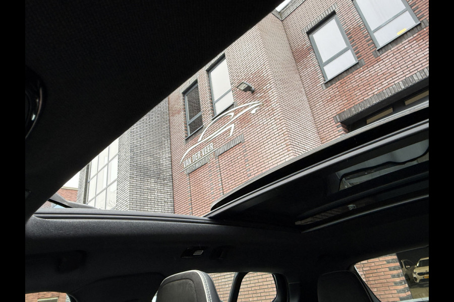 Volvo XC40 Recharge P8 AWD R-Design | | SOH 92% | Panoramadak | Apple Carplay | Stoel/Stuurverwarming