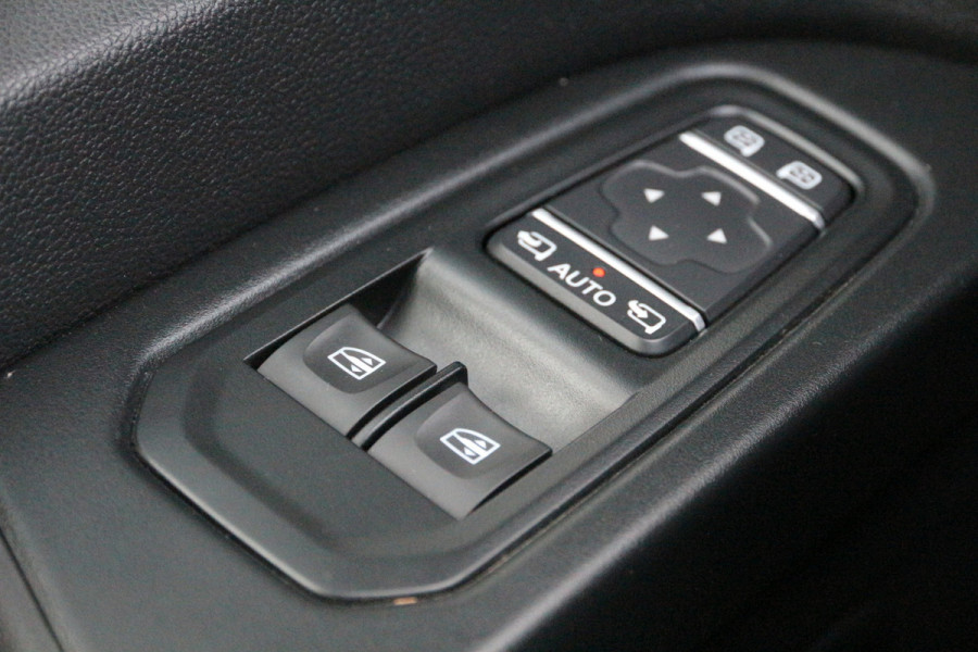 Renault Trafic Primastar 2.0 DCI 130 | DC | L2H1 | Orig. Navi | Camera | Airco..