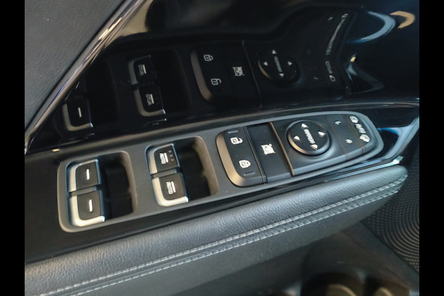 Kia Niro 1.6 GDi Hybrid DynamicLine Rijklaar + 12 maanden Bovag-garantie Henk Jongen Auto's in Helmond,  al 50 jaar service zoals 't hoort!