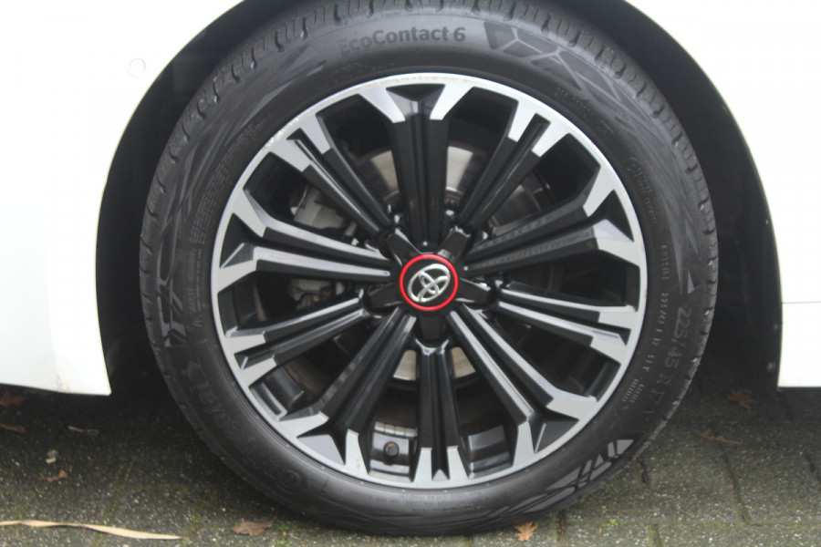 Toyota Corolla Touring Sports 1.8 Hybrid 140pk GR-Sport NL-Auto NAP 1e eigenaar Clima Cruise Carplay Camera 17"LMV