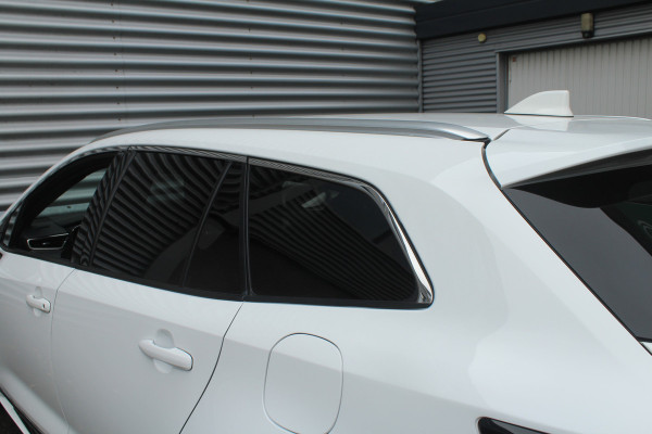 Toyota Corolla Touring Sports 1.8 Hybrid 140pk GR-Sport NL-Auto NAP 1e eigenaar Clima Cruise Carplay Camera 17"LMV