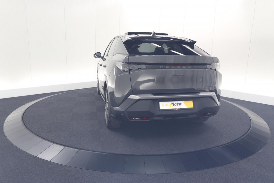 Peugeot 3008 1.2 Hybrid 136 GT | Panoramdak | 360 Camera | Stoelverwarming | Elektrische Kofferklep | Allseason Banden