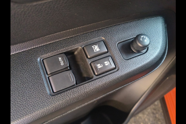 Suzuki Ignis 1.2 Smart Hybrid Style AUTOMAAT uit 2021 Rijklaar + 12 maanden Bovag-garantie Henk Jongen Auto's in Helmond,  al 50 jaar service zoals 't hoort!