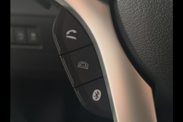 Suzuki Ignis 1.2 Smart Hybrid Style AUTOMAAT uit 2021 Rijklaar + 12 maanden Bovag-garantie Henk Jongen Auto's in Helmond,  al 50 jaar service zoals 't hoort!