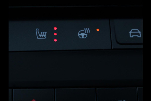 Opel Astra 1.6 Hybrid Business Edition | Stoelverwarming | Adaptive cruise | Navigatie | Camera | Full LED | Stuurverwarming | Bluetooth | Climate control | Comfortstoelen | PHEV | Plug In