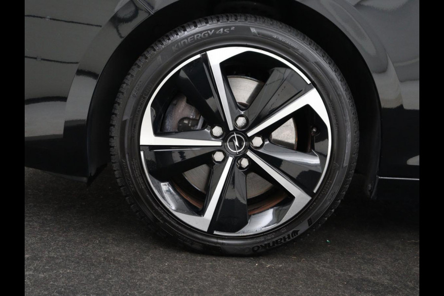 Opel Astra 1.6 Hybrid Business Edition | Stoelverwarming | Adaptive cruise | Navigatie | Camera | Full LED | Stuurverwarming | Bluetooth | Climate control | Comfortstoelen | PHEV | Plug In