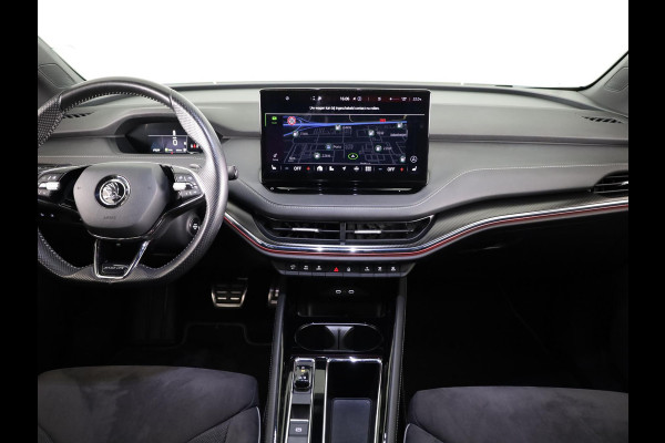 Škoda ENYAQ iV 60 Sportline 180 pk | SoH 90% | Navigatie | Parkeersensoren | Achteruitrijcamera | Autom. airco (3 zones) | Stoelverwarming | Keyless |