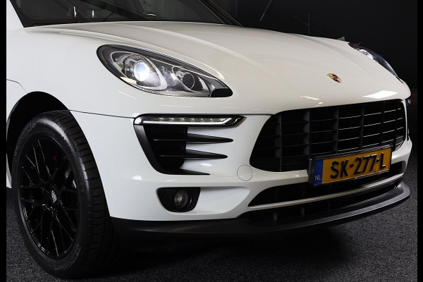 Porsche Macan 2.0 / Luchtvering / Camera / Cruise Control / Dode Hoek / F1 / Lane Assist / Leder / Memory / Xenon / Pdc / 20 Inch