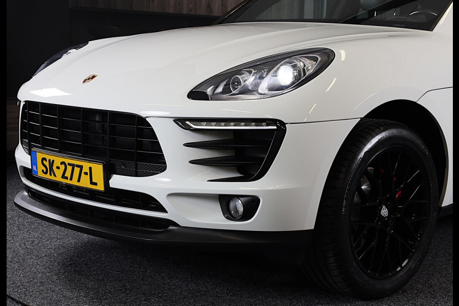 Porsche Macan 2.0 / Luchtvering / Camera / Cruise Control / Dode Hoek / F1 / Lane Assist / Leder / Memory / Xenon / Pdc / 20 Inch