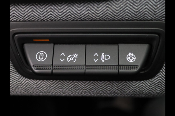 Renault Clio 1.6 E-Tech Full Hybrid techno 145pk 360° Camera | Cruise | Navi | Parkeersens. v+a | Stoel-/stuurverw.