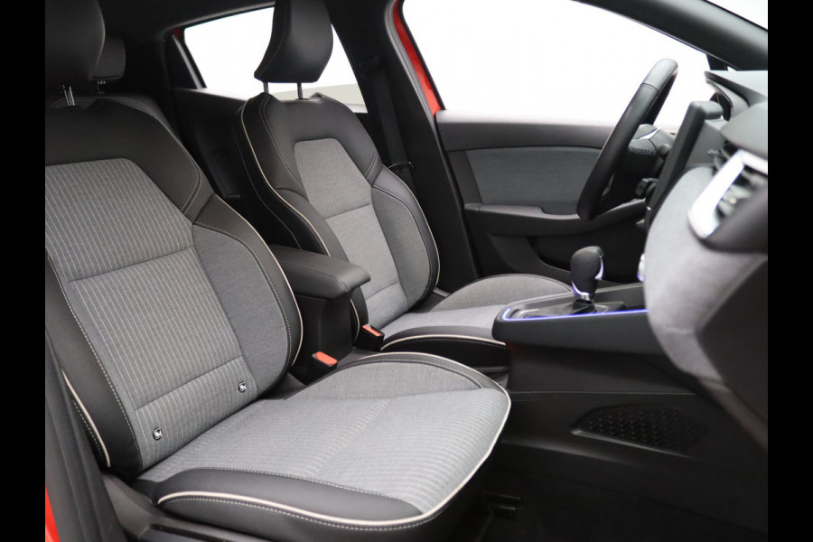 Renault Clio 1.6 E-Tech Full Hybrid techno 145pk 360° Camera | Cruise | Navi | Parkeersens. v+a | Stoel-/stuurverw.