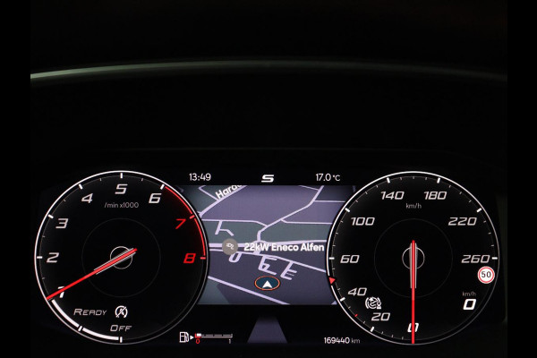 Seat Leon 1.0 TSI FR Launch Edition | Panoramadak | Trekhaak | Stoelverwarming | Camera | Carplay | Navigatie | Sfeerverlichting | Adaptive cruise | Keyless | Full LED | Dodehoek detectie