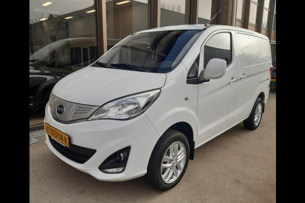 BYD ETP3 WLTP 230Km L&R Schuifdeur 45 kWh Leer Airco Achteruitrijcamera