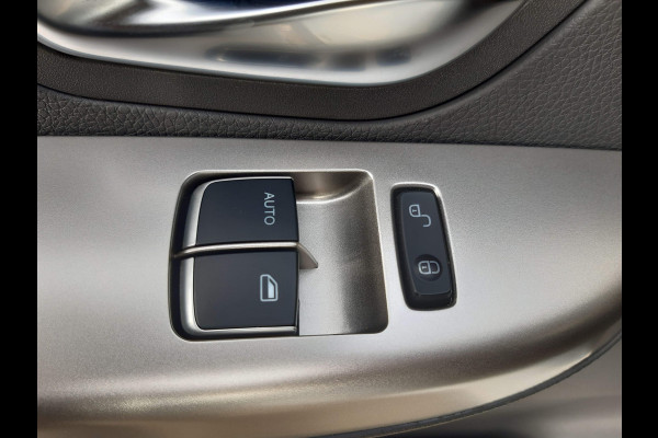 BYD ETP3 WLTP 230Km L&R Schuifdeur 45 kWh Leer Airco Achteruitrijcamera