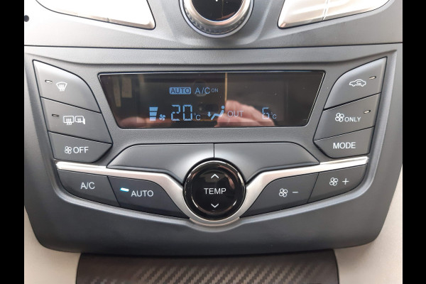 BYD ETP3 WLTP 230Km L&R Schuifdeur 45 kWh Leer Airco Achteruitrijcamera