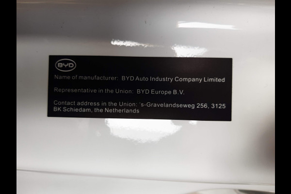 BYD ETP3 WLTP 230Km L&R Schuifdeur 45 kWh Leer Airco Achteruitrijcamera