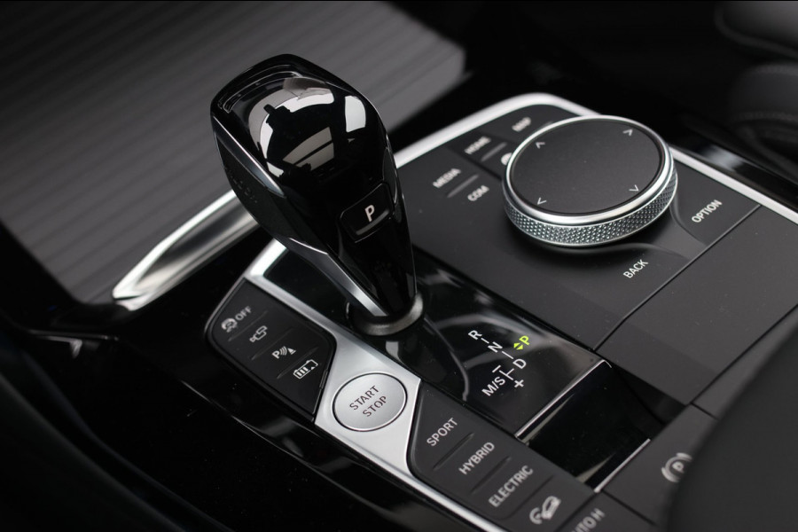 BMW X3 XDrive30e M-Sport *Pano*360 Camera*Stoelventilatie*ACC*